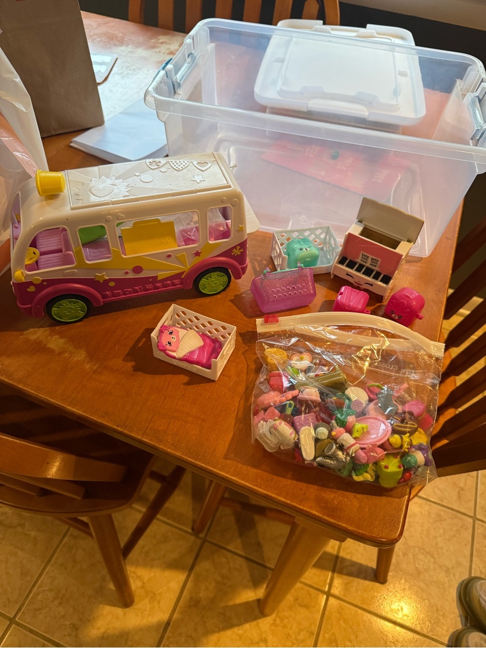 Shopkins Pink and White Camper Van Playset with Mini Accessories